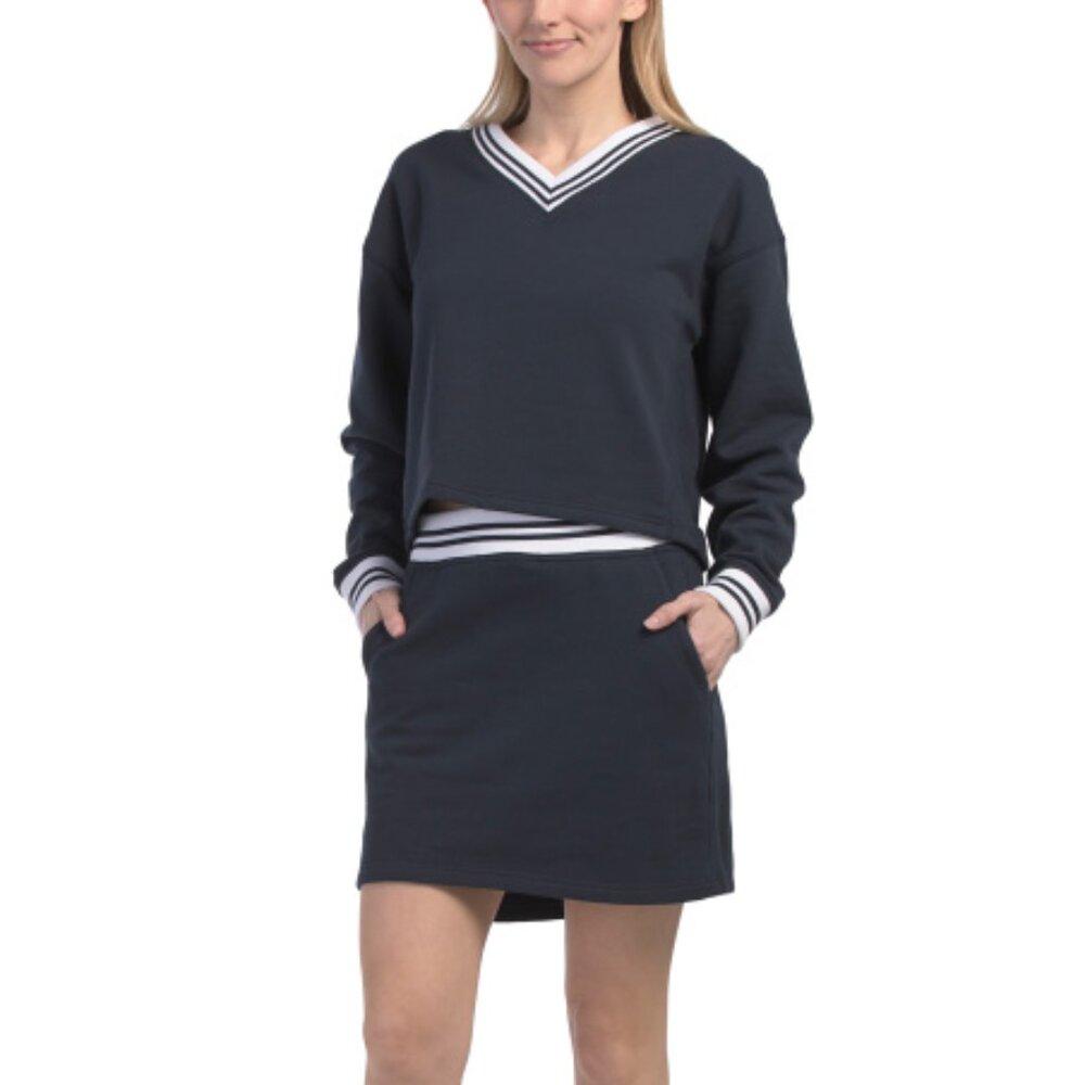 YOGALICIOUS 2pc Cloud Plush V-neck Crop Top And Skort Set With Socks